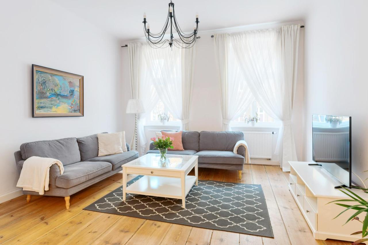 Apartament Nowe Miasto - Przy Parku Roz Гожов Велкополски Екстериор снимка